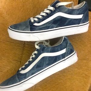 Vans sneakers